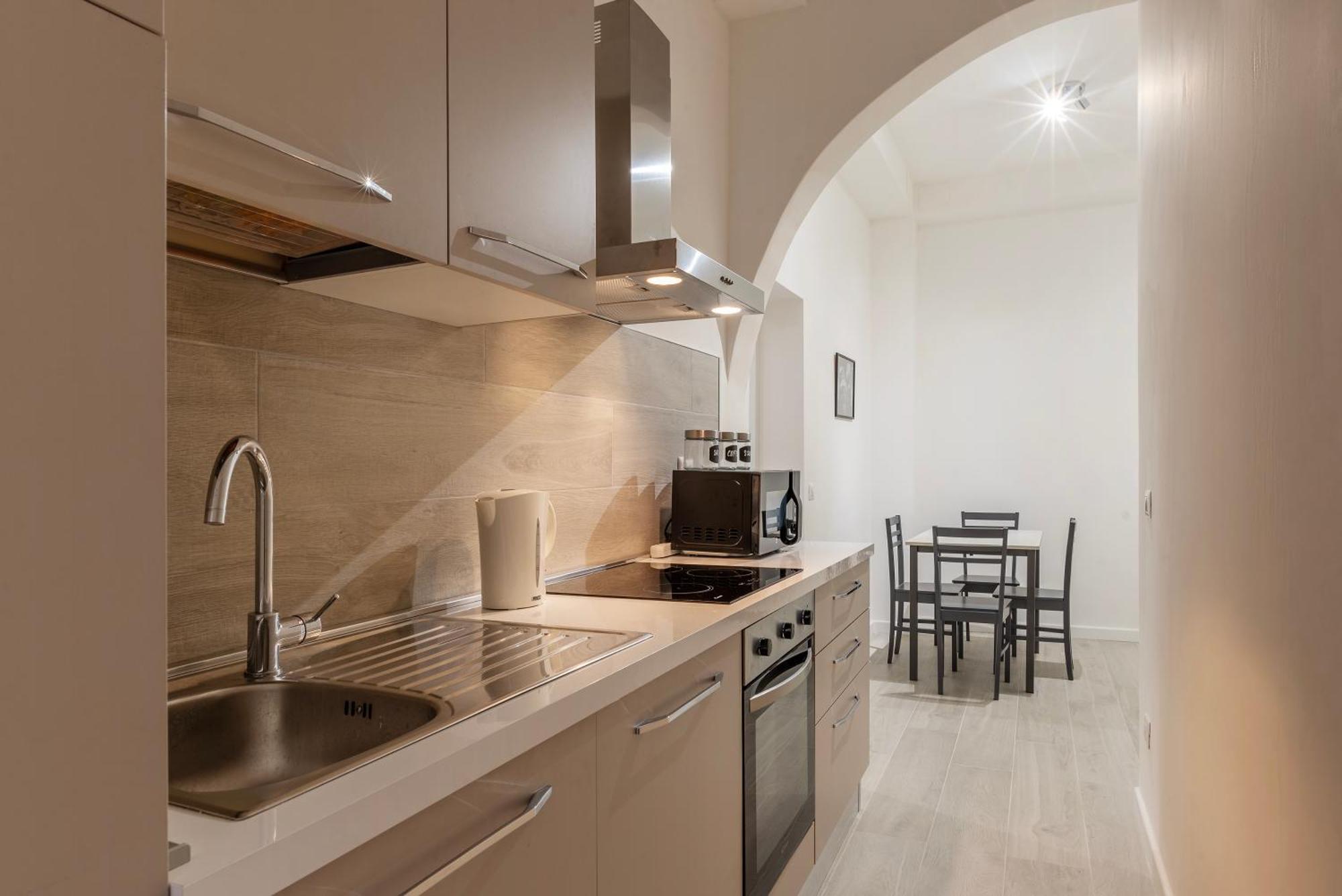 Terme Di Traiano Apartment - 10 Min Dal Colosseo Roma Esterno foto