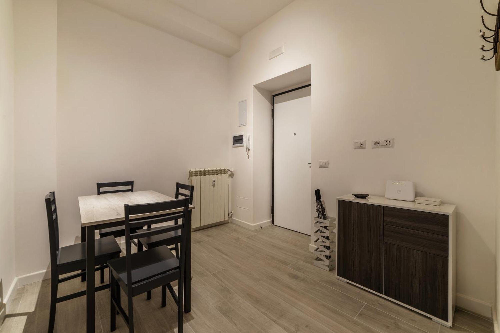 Terme Di Traiano Apartment - 10 Min Dal Colosseo Roma Esterno foto